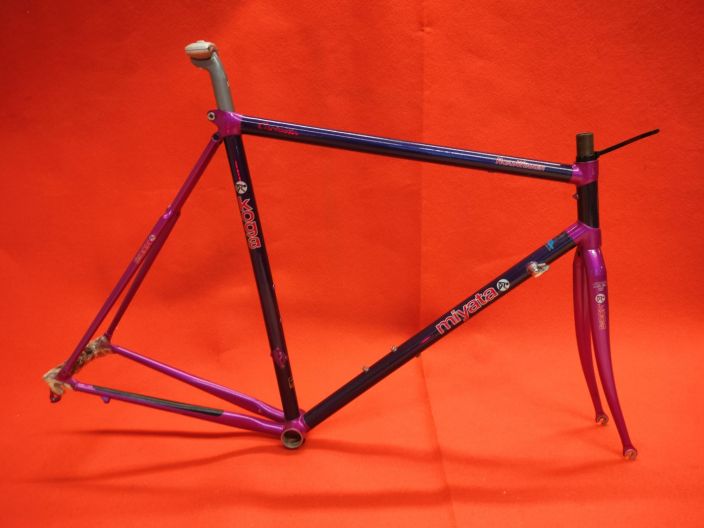 Koga Miyata Roadwinner Carbolite (kaytetty) Erinomaisessa kunnossa oleva Koga Miyata kilpapyoran runko. Runkoputket