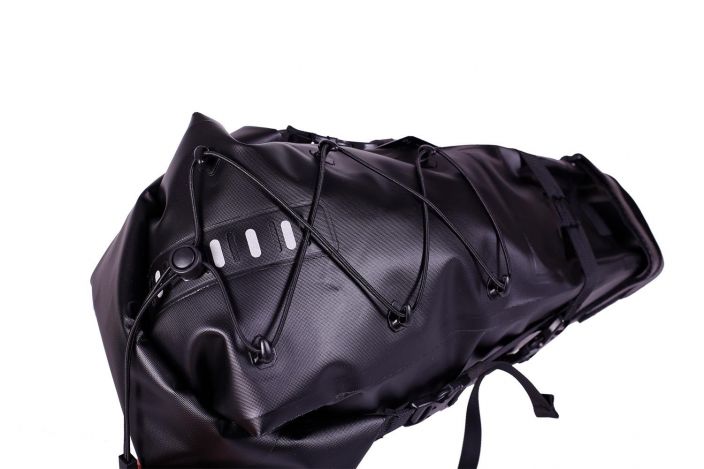 8bar Saddle Bag musta